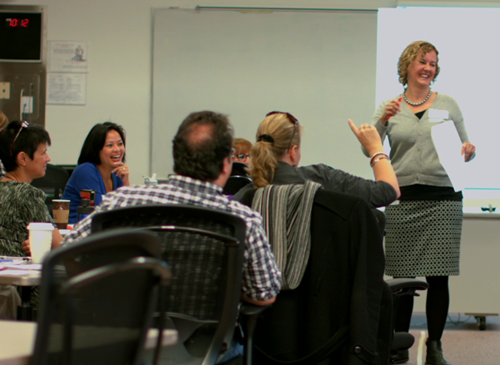 Image prise lors d'une séance de formation en salle de classe